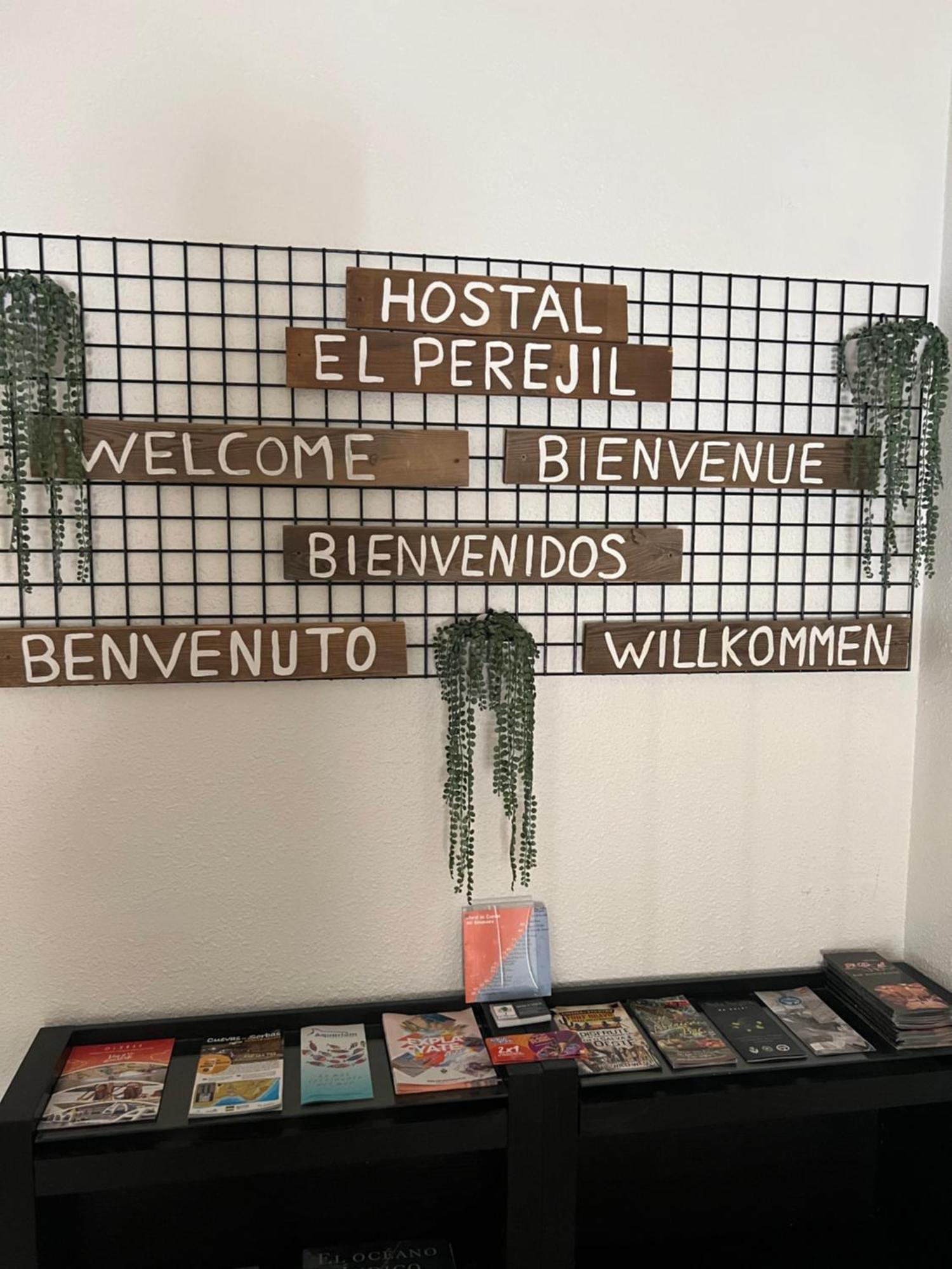 Hostal El Perejil Cuevas del Almanzora Extérieur photo